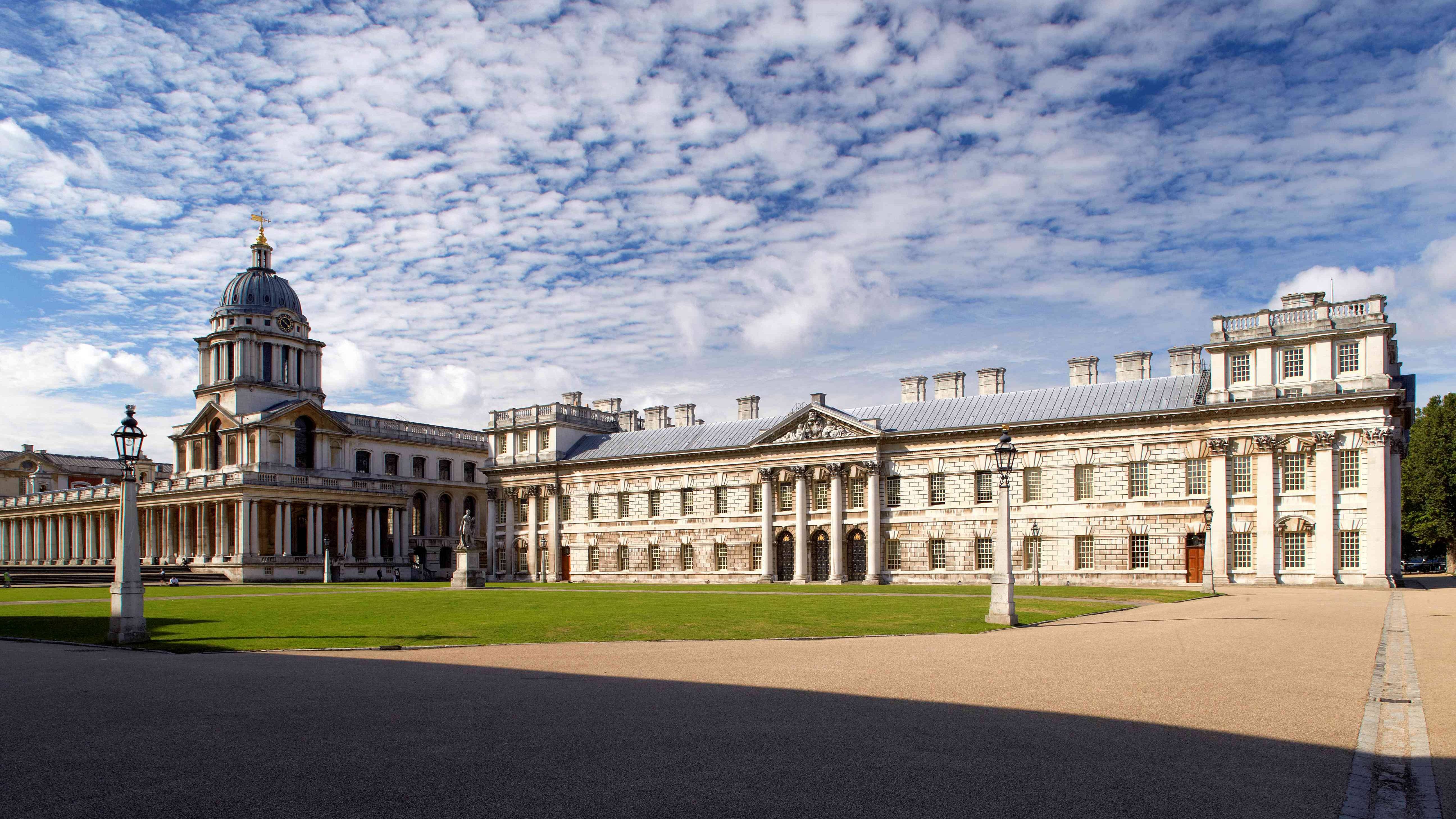 king charles court external
